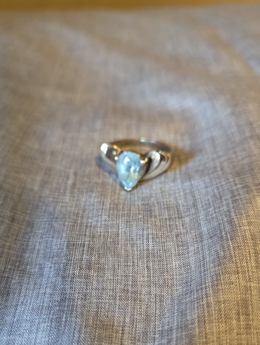 Vintage Silver Pear-Cut Aquamarine Ring - Light Blue
